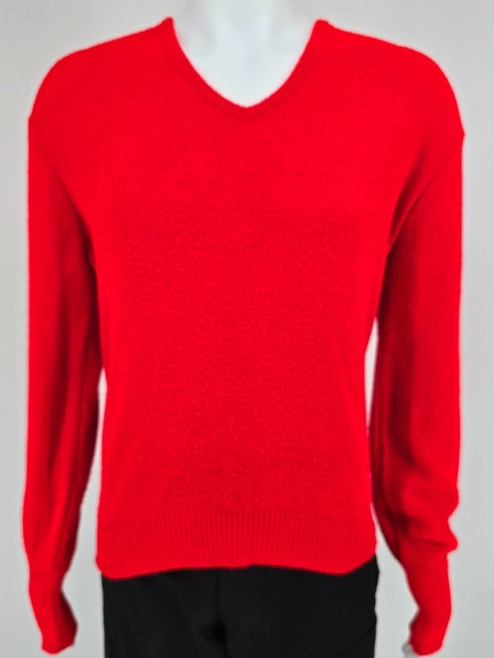Vintage 1960s Red Orlon Acrylic Interlock Knit V-Neck Minimalist Mod Sweater (L)